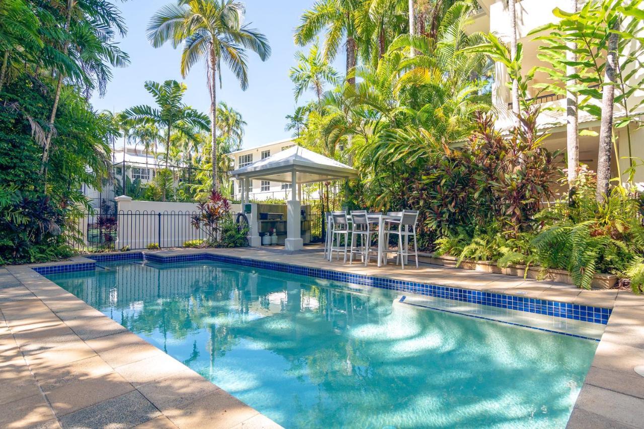 Mandalay Luxury Beachfront Apartments Port Douglas Extérieur photo