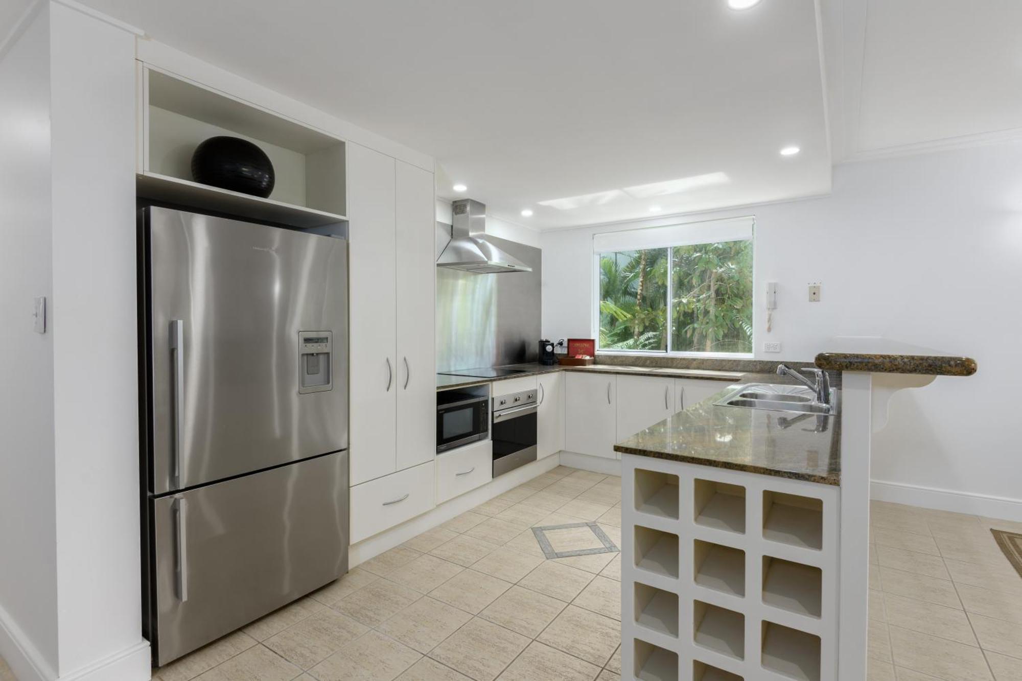 Mandalay Luxury Beachfront Apartments Port Douglas Extérieur photo